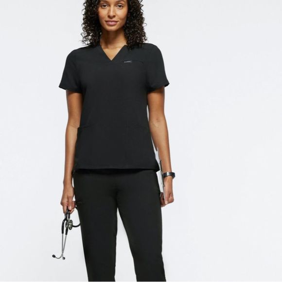 Jaanuu Black Fitted Short Sleeve Tee - Picture 4 of 9